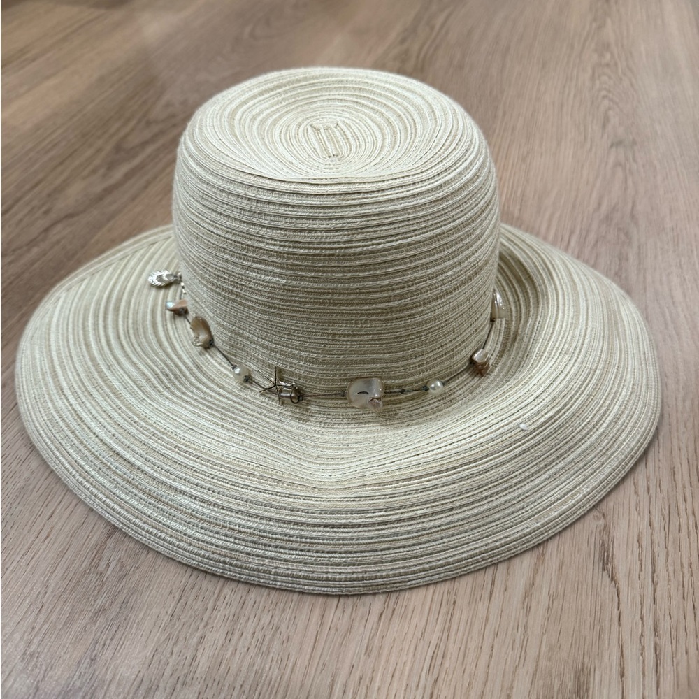Cappelli Straworld Polybraid Facesaver Hat with Sea Shells and Pearl Band